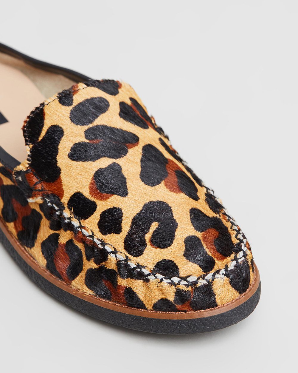 Almer - Brown Leopard