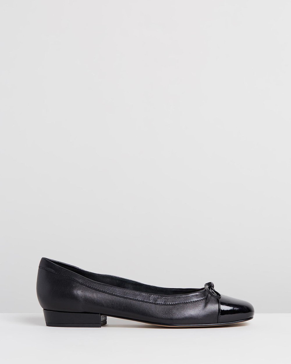 Emerald II - Black