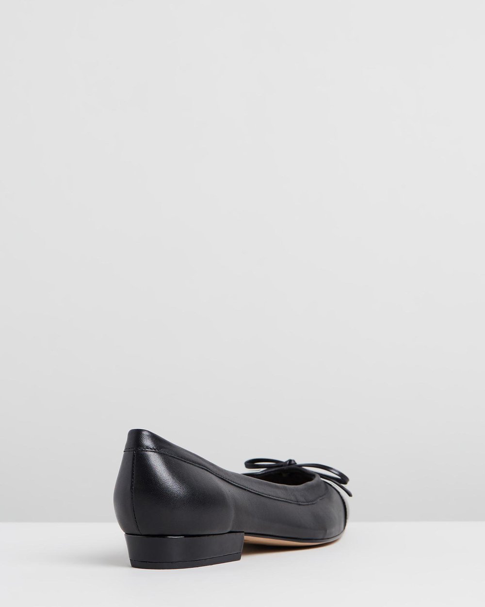 Emerald II - Black