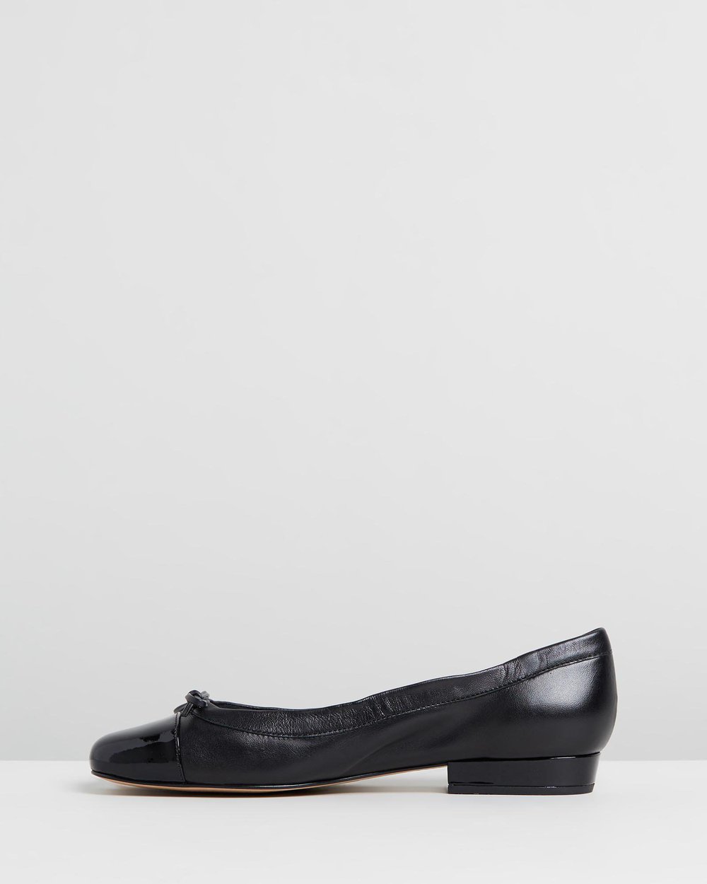 Emerald II - Black