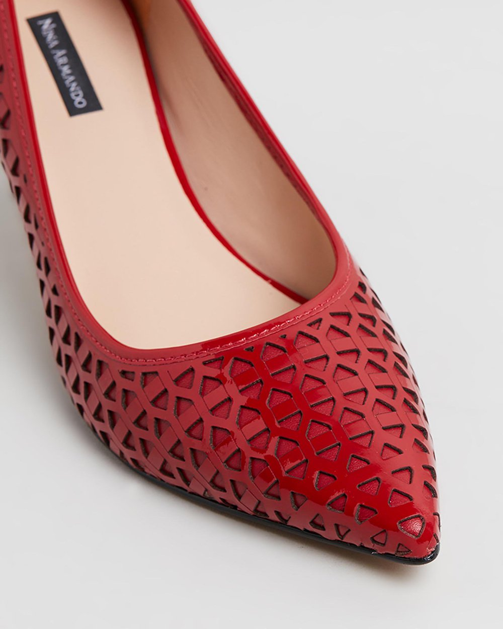 Dani- Red