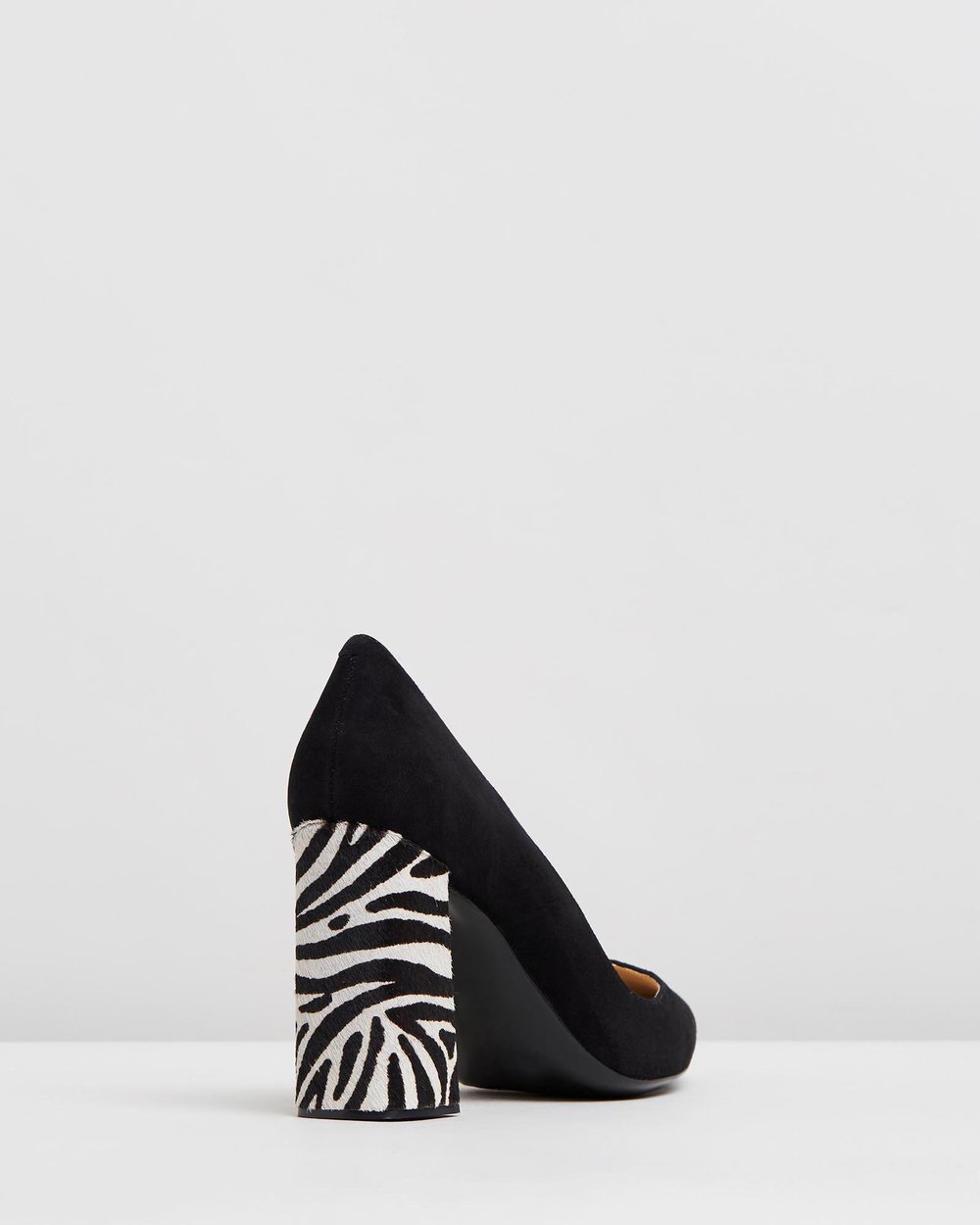 Thea - Black & Zebra