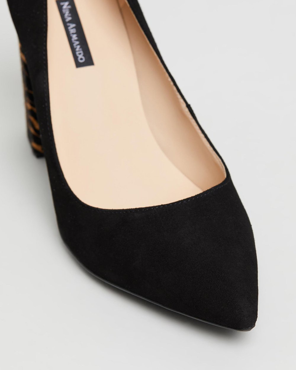 Thea - Black & Tiger