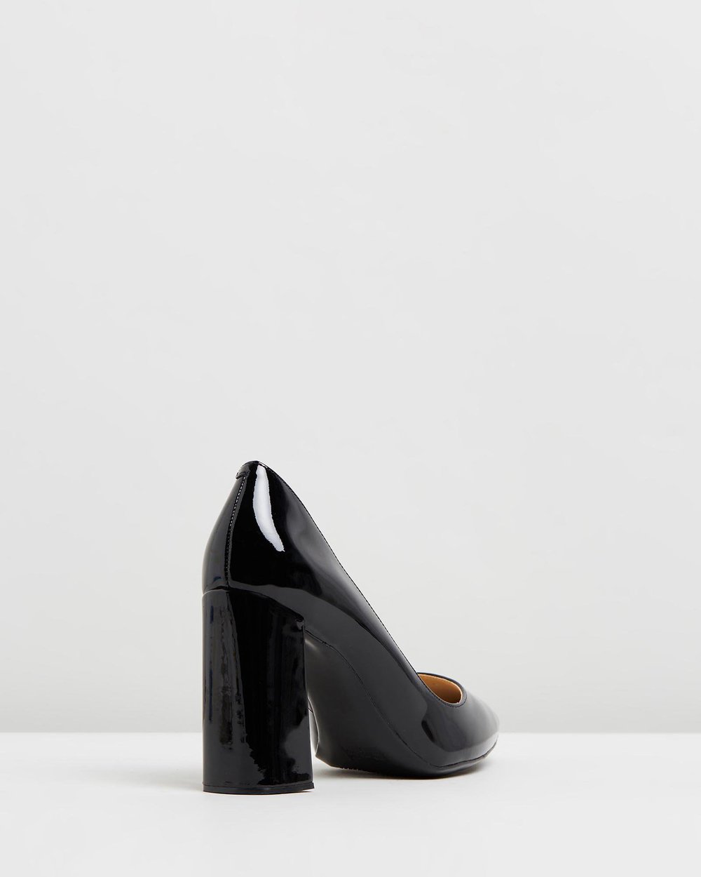 Thea - Black Patent