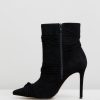 Venus - Black Suede